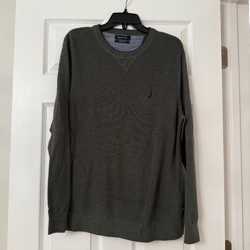 Nautica Men’s Green Crewneck Sweater